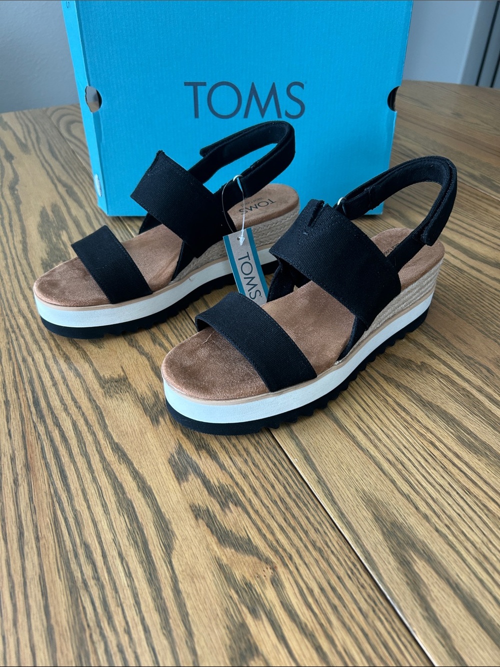 TOMS Emilia Wedge Slingback Sandals, Black, size 9.5, NIB